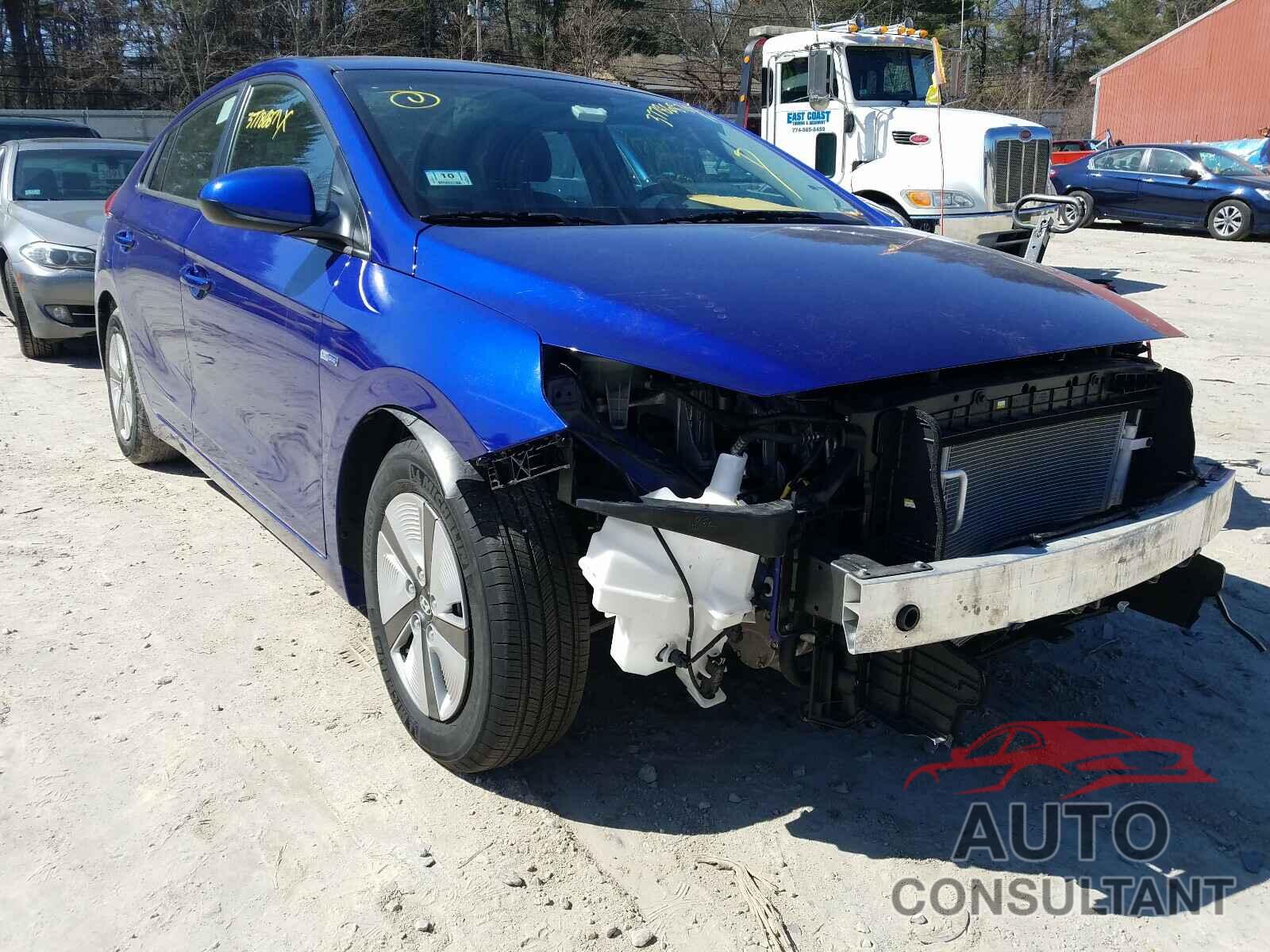 HYUNDAI IONIQ 2019 - KMHC65LC4KU180041