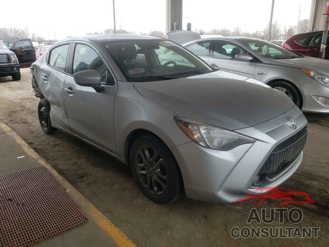 TOYOTA YARIS 2019 - 3MYDLBYV1KY517189