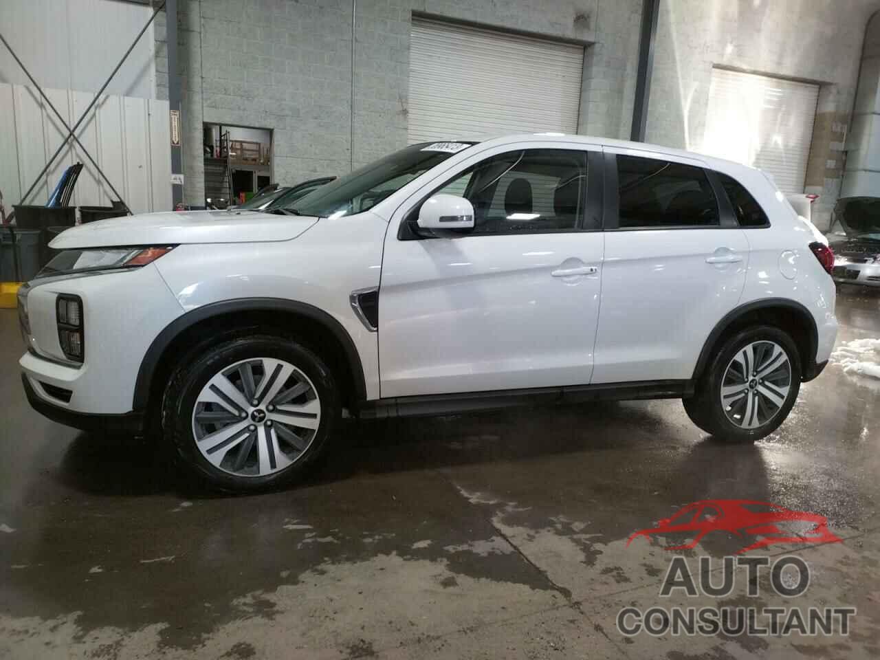 MITSUBISHI OUTLANDER 2021 - JA4ARUAU8MU005975
