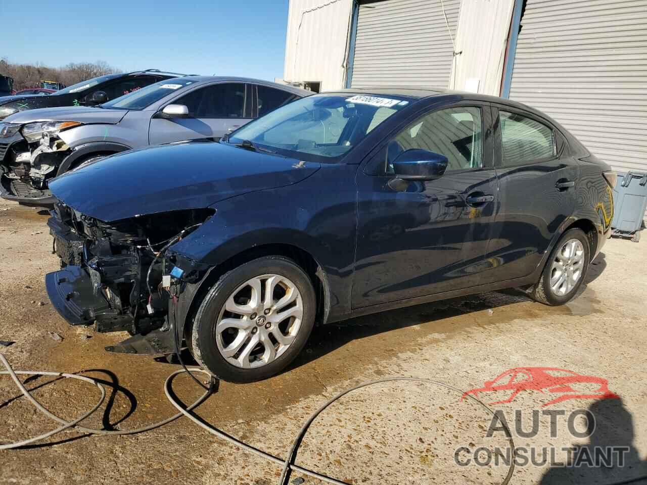TOYOTA YARIS 2017 - 3MYDLBYV8HY148694