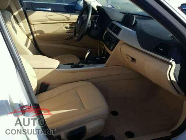 BMW 3 SERIES 2016 - WBA8E1G5XGNU10181