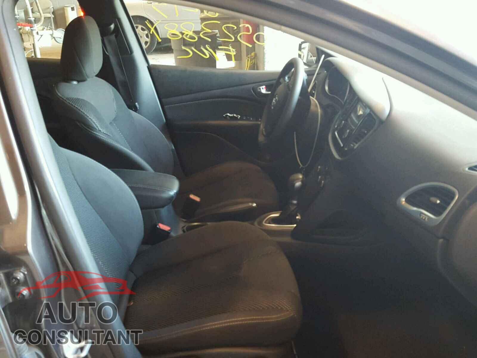 DODGE DART 2015 - 1C3CDFBB6FD390031