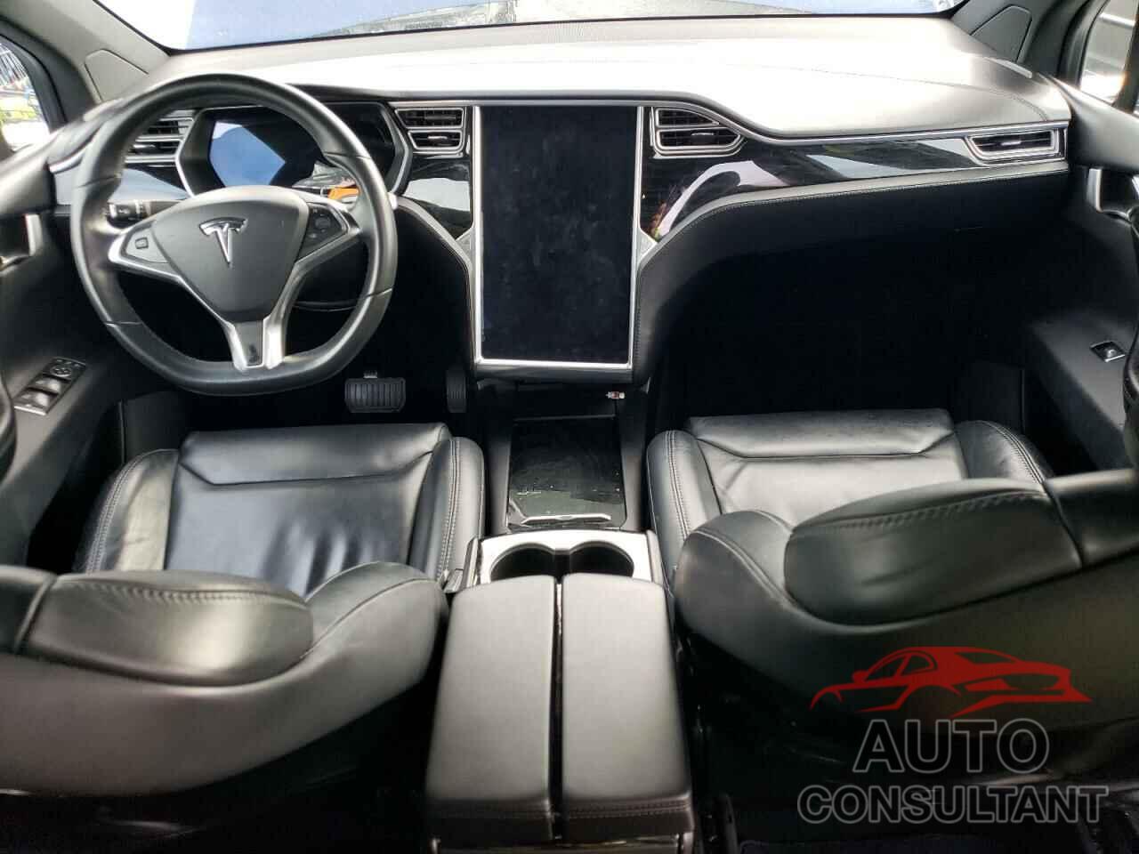 TESLA MODEL X 2016 - 5YJXCBE25GF014497