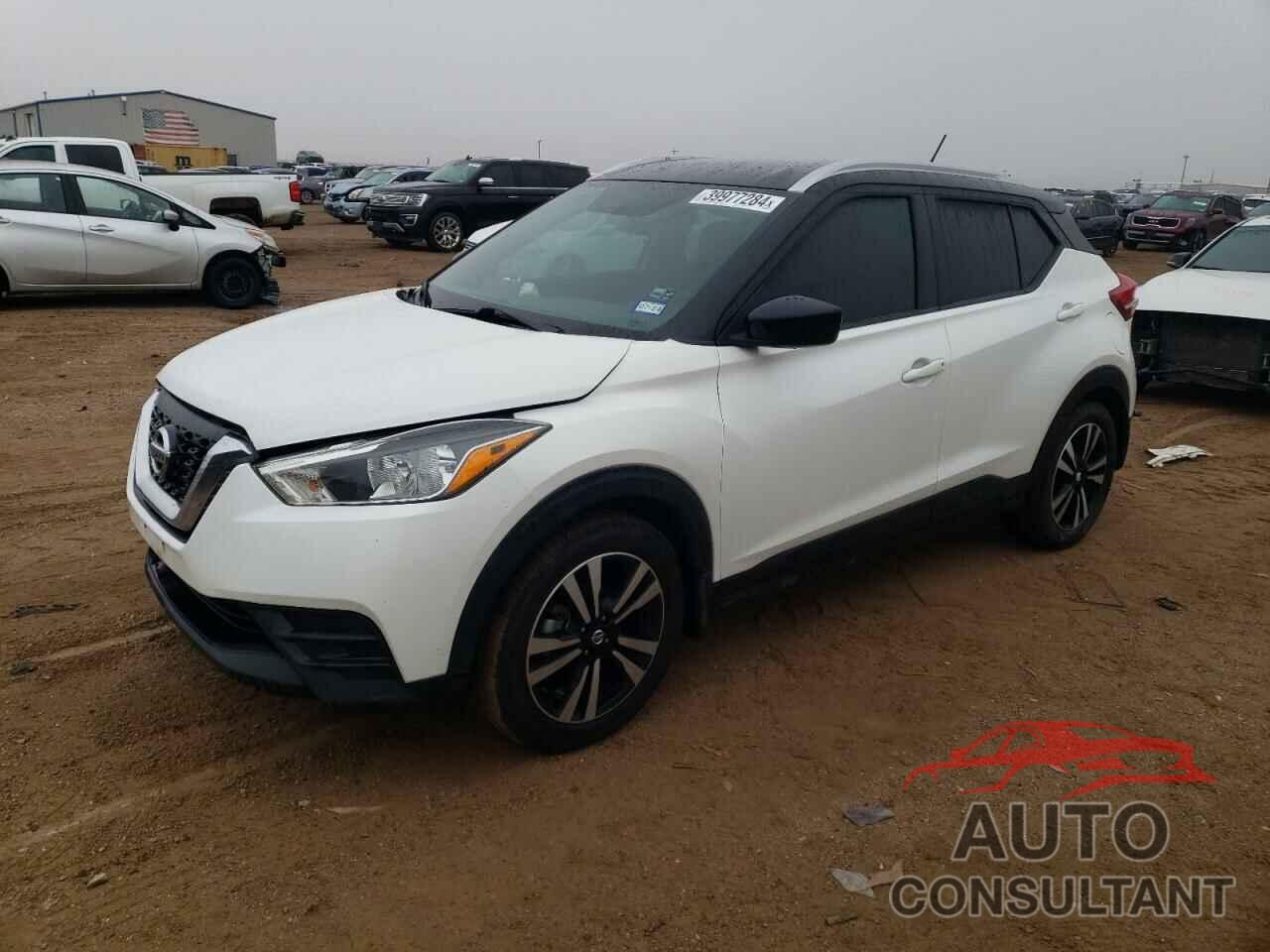 NISSAN KICKS 2018 - 3N1CP5CU0JL544879