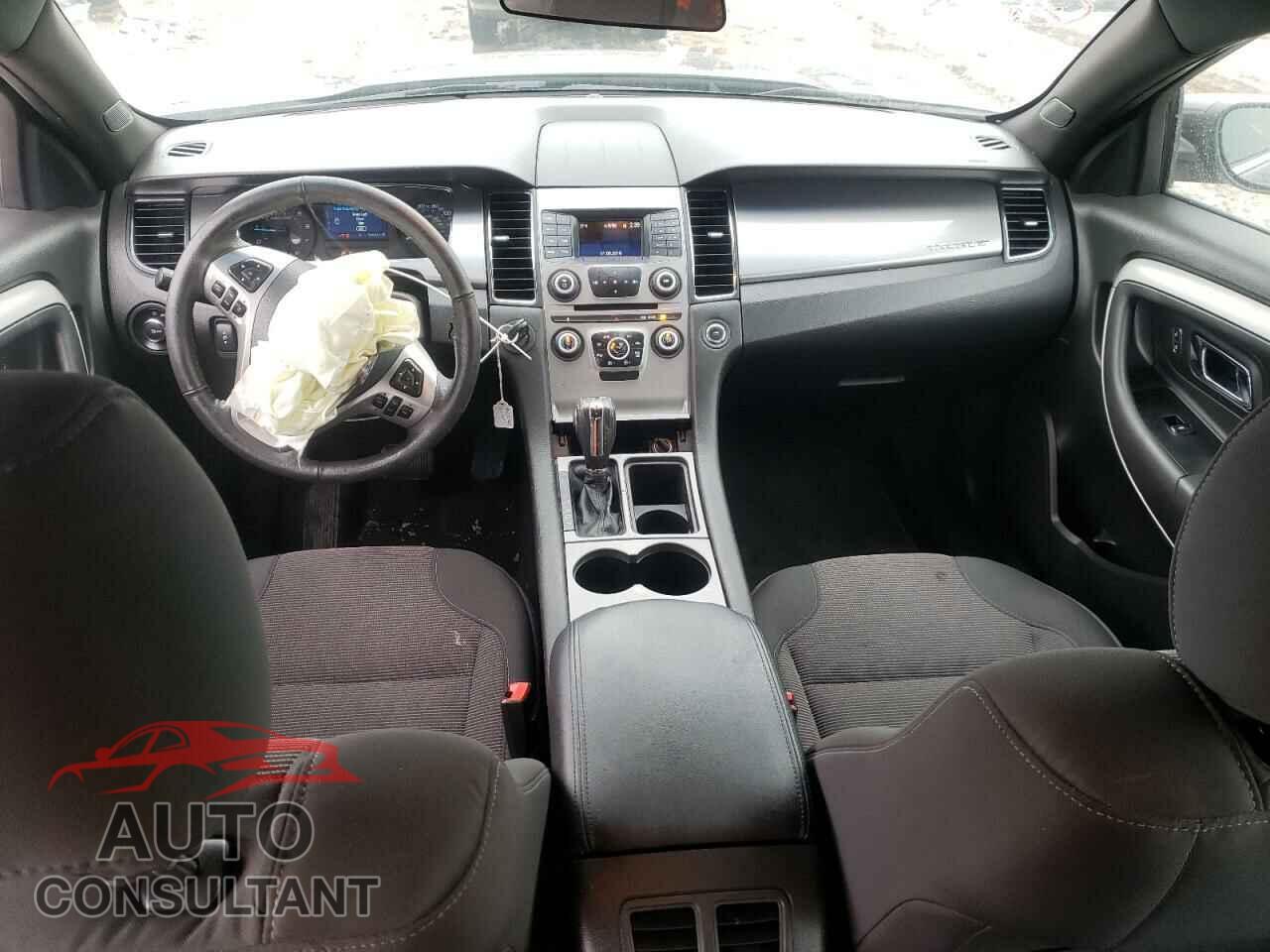 FORD TAURUS 2019 - 1FAHP2E82KG100478
