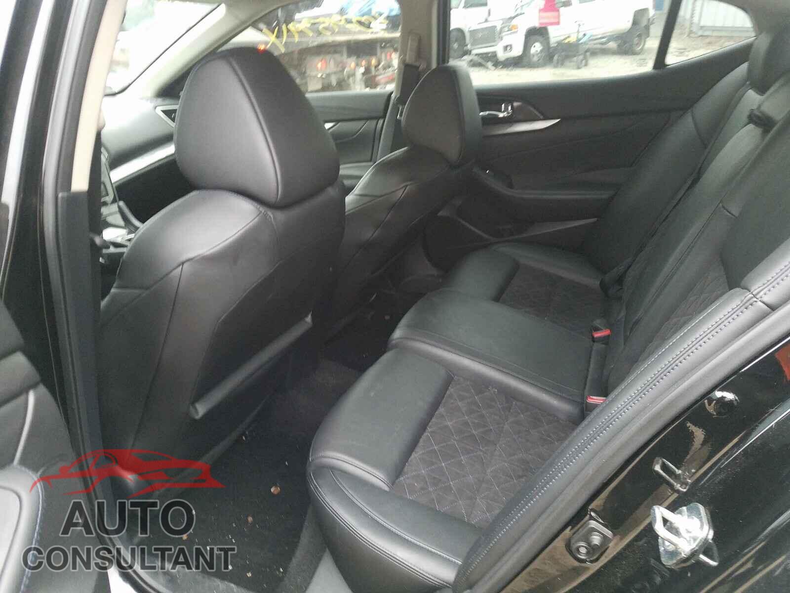 NISSAN MAXIMA 2017 - 1N4AA6AP8HC420217