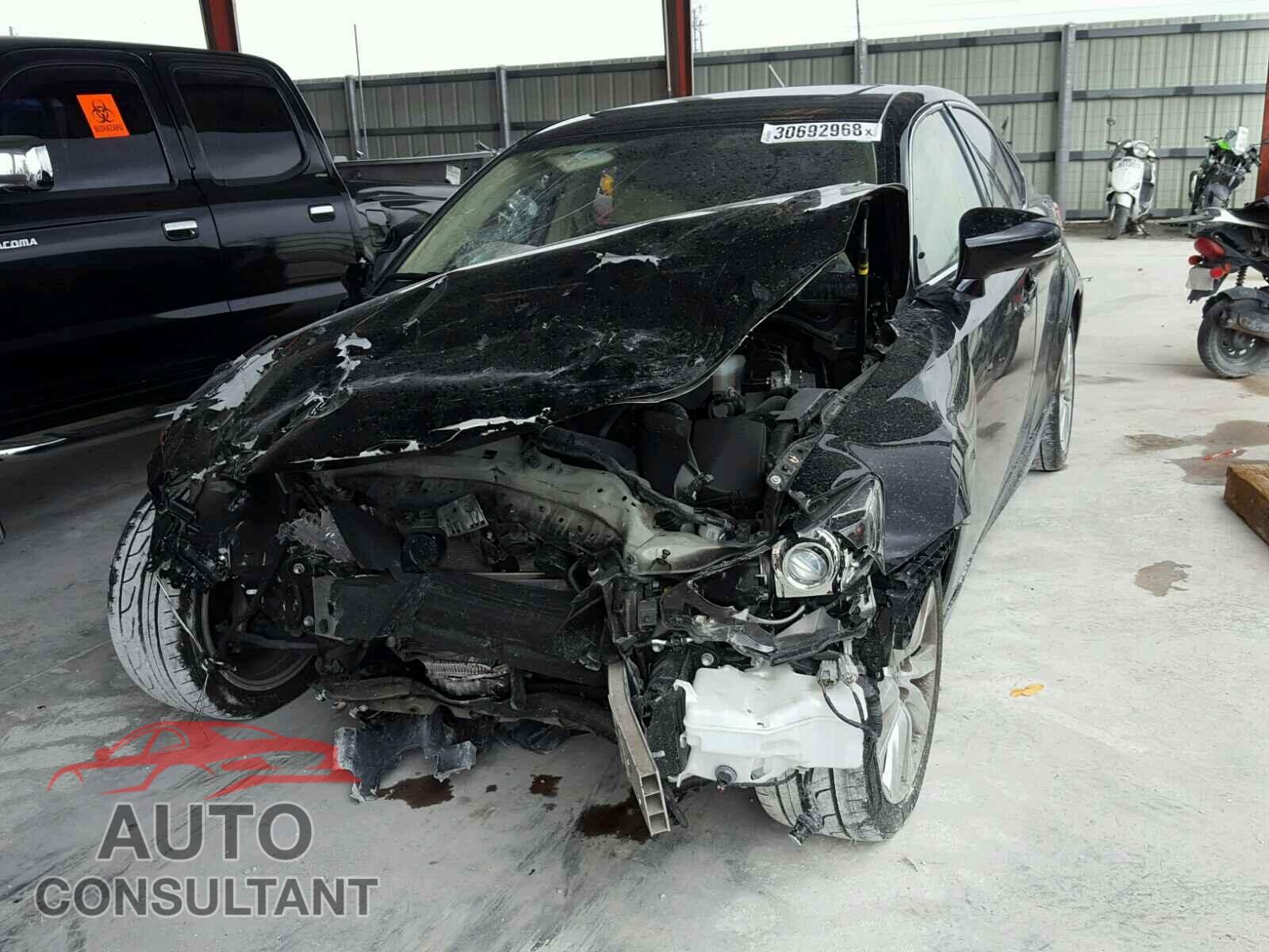 LEXUS IS250 2015 - JTHBF1D27F5048078