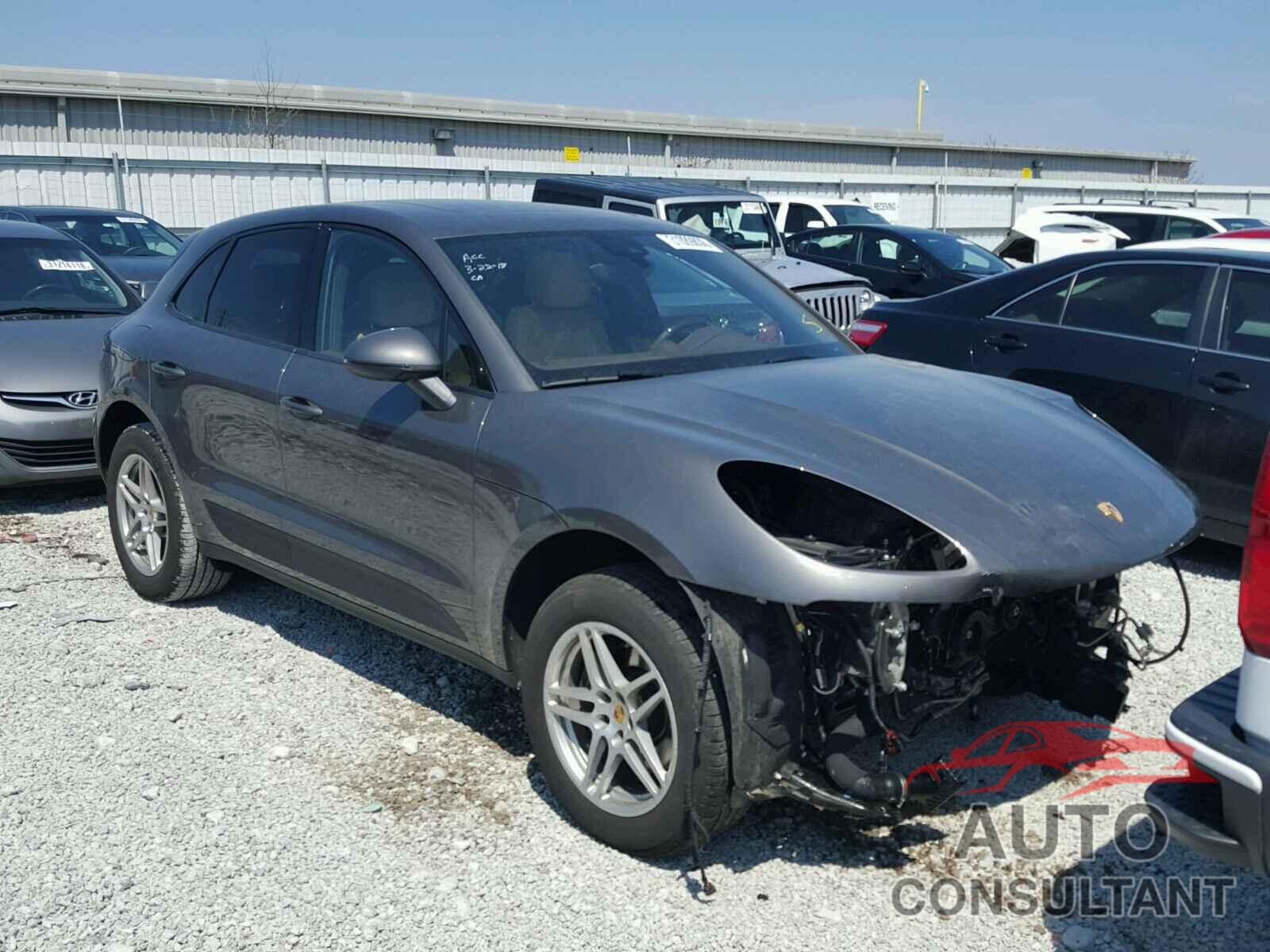 PORSCHE MACAN 2018 - WP1AA2A59JLB02483