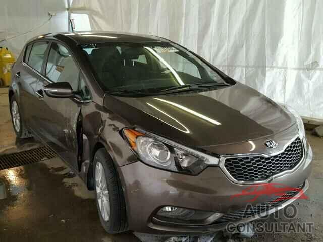 KIA FORTE 2015 - KNAFX5A87F5348572