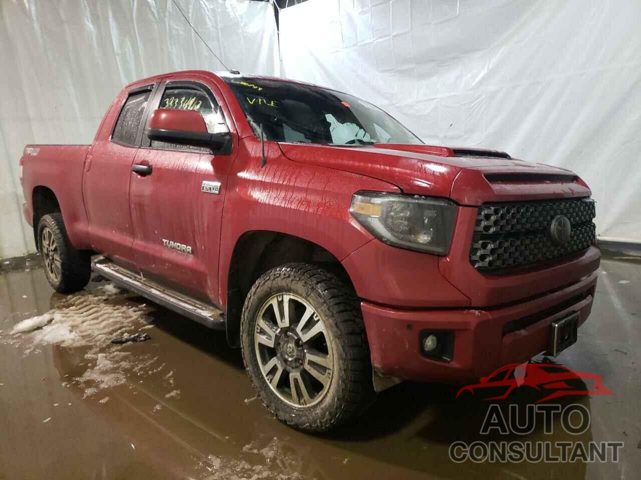 TOYOTA TUNDRA 2019 - 5TFUY5F13KX866860