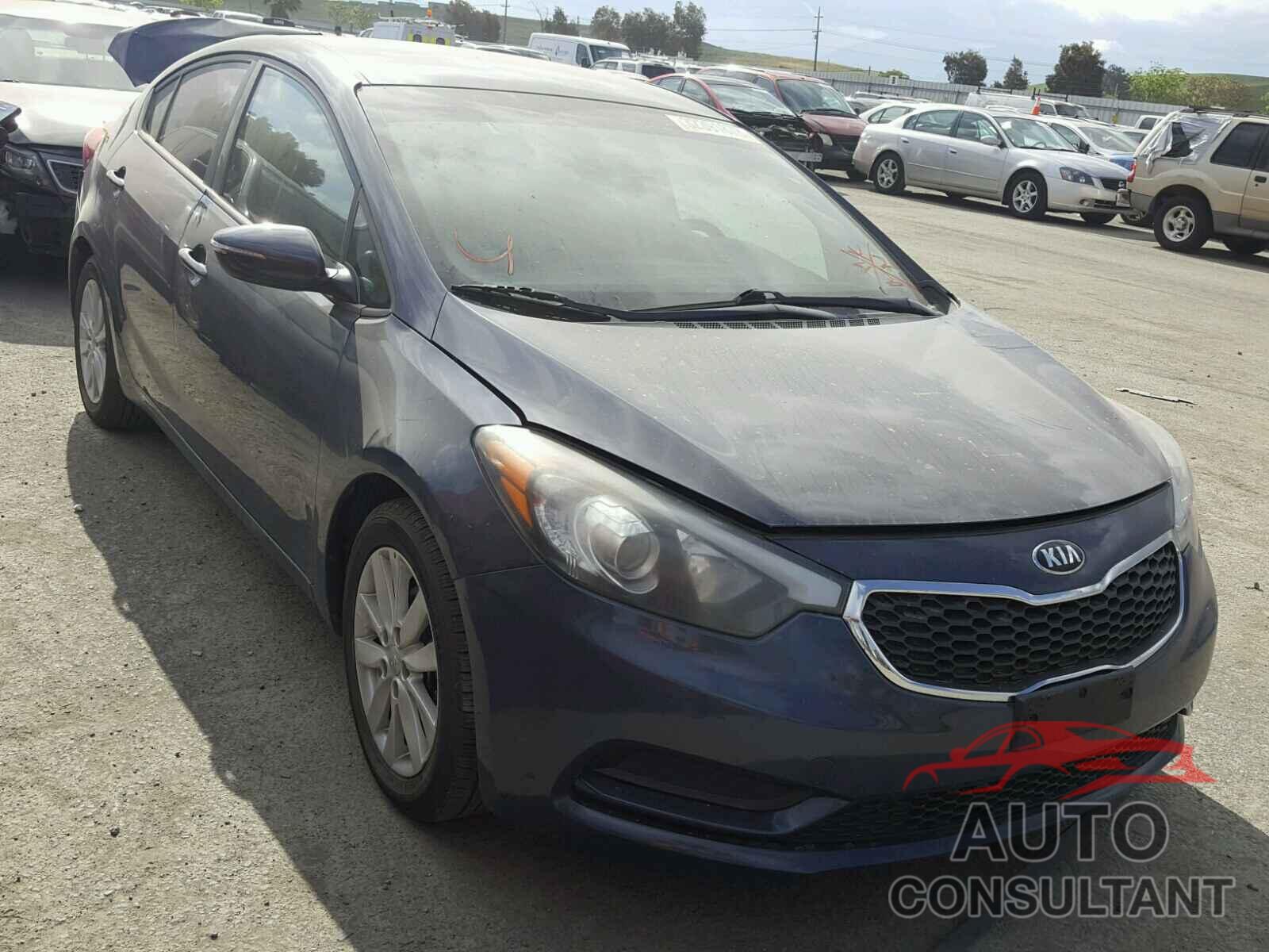 KIA FORTE 2015 - KNAFX4A6XF5421474