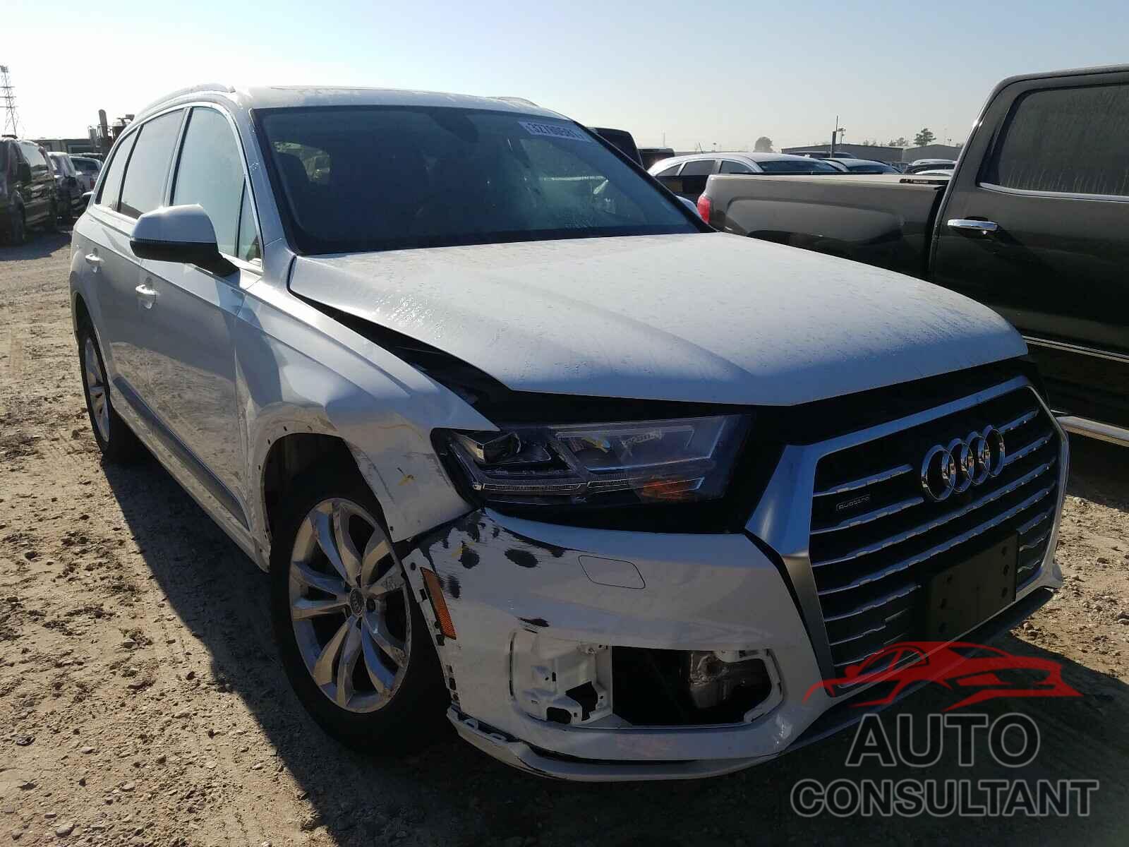 AUDI Q7 2019 - WA1LAAF77KD044491