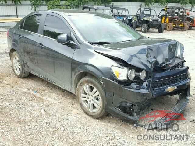 CHEVROLET SONIC 2016 - 7MUCAABG7NV012943