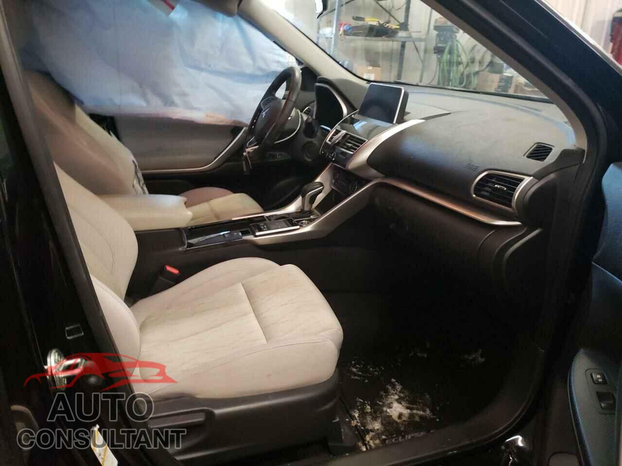 MITSUBISHI ECLIPSE 2019 - JA4AT5AA8KZ022188