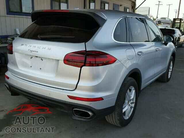 PORSCHE CAYENNE 2016 - WP1AA2A28GKA13170