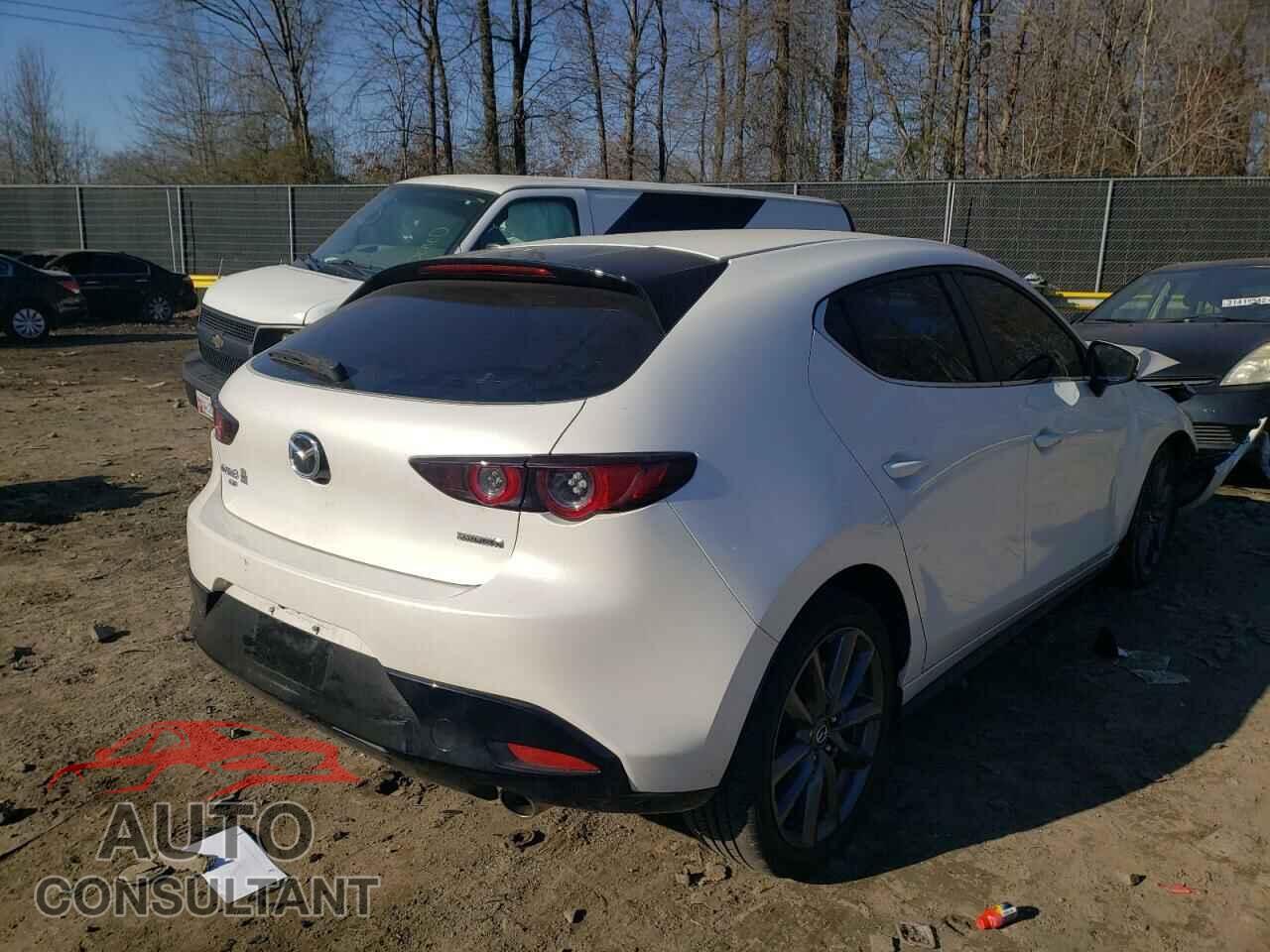 MAZDA 3 2019 - JM1BPBJMXK1142645