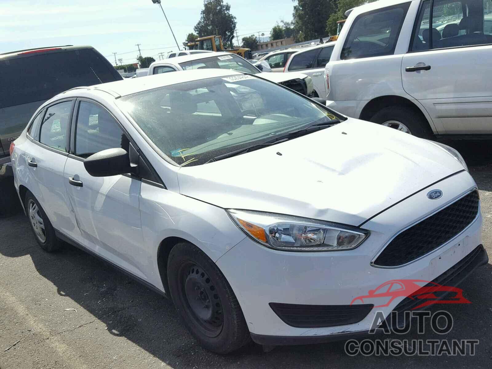 FORD FOCUS 2016 - 1FADP3E28GL238475