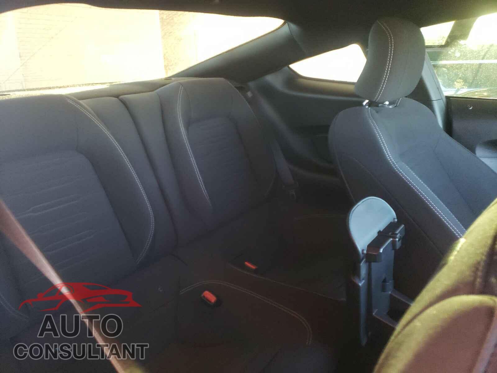 FORD MUSTANG 2017 - 1FA6P8TH9H5259175