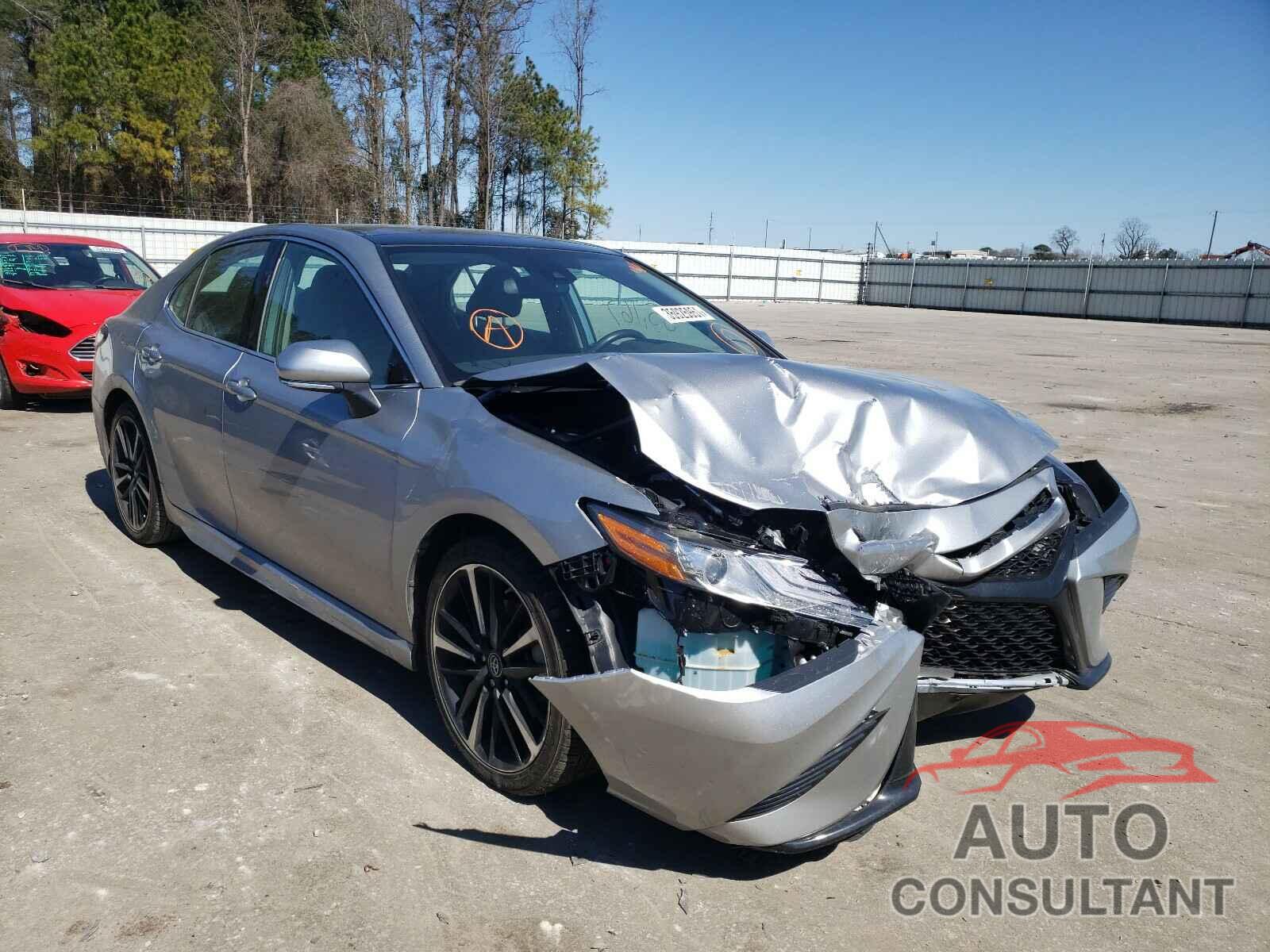 TOYOTA CAMRY 2019 - 4T1B61HK2KU767486