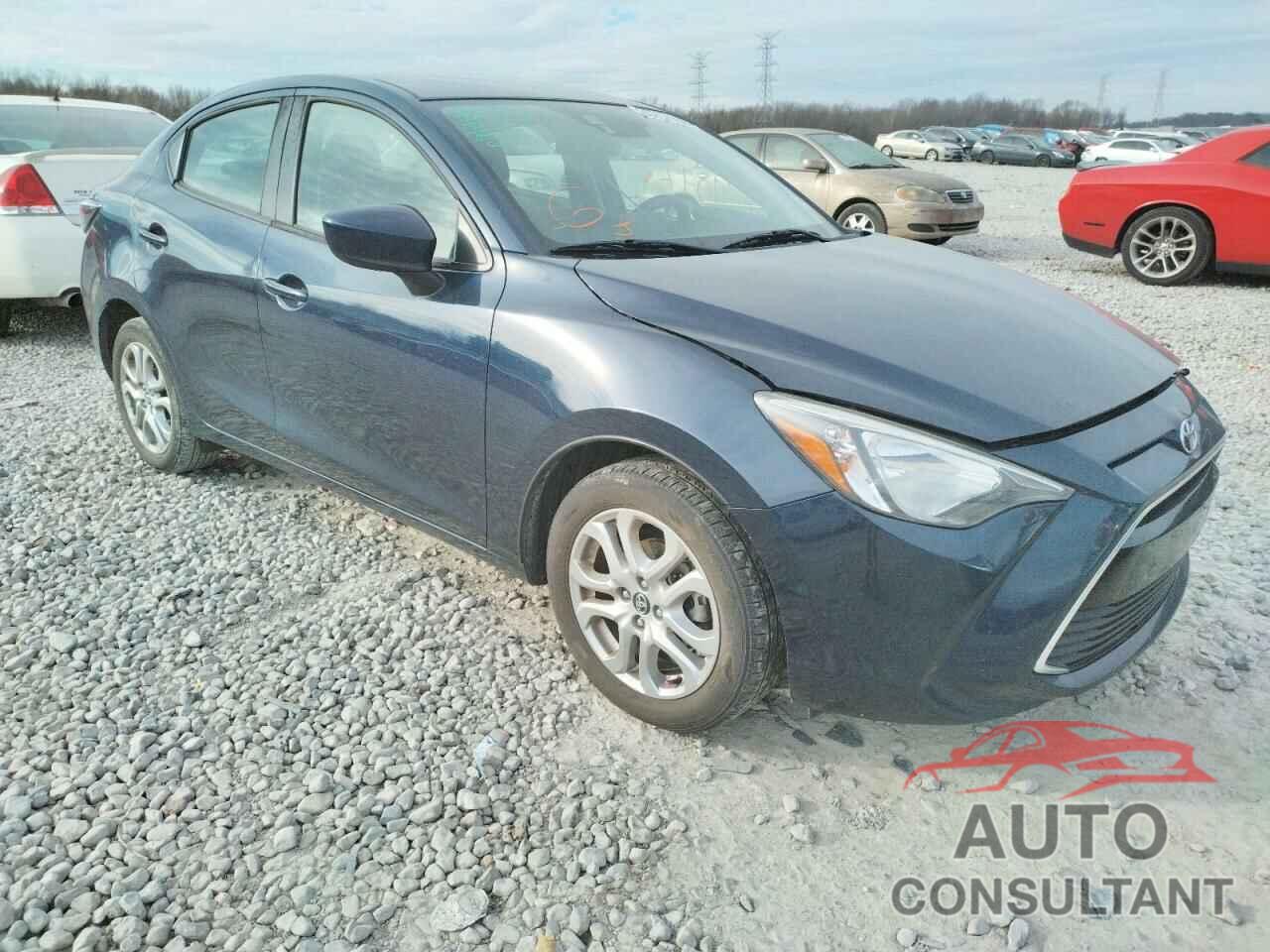 TOYOTA YARIS 2018 - 3MYDLBYV9JY324013