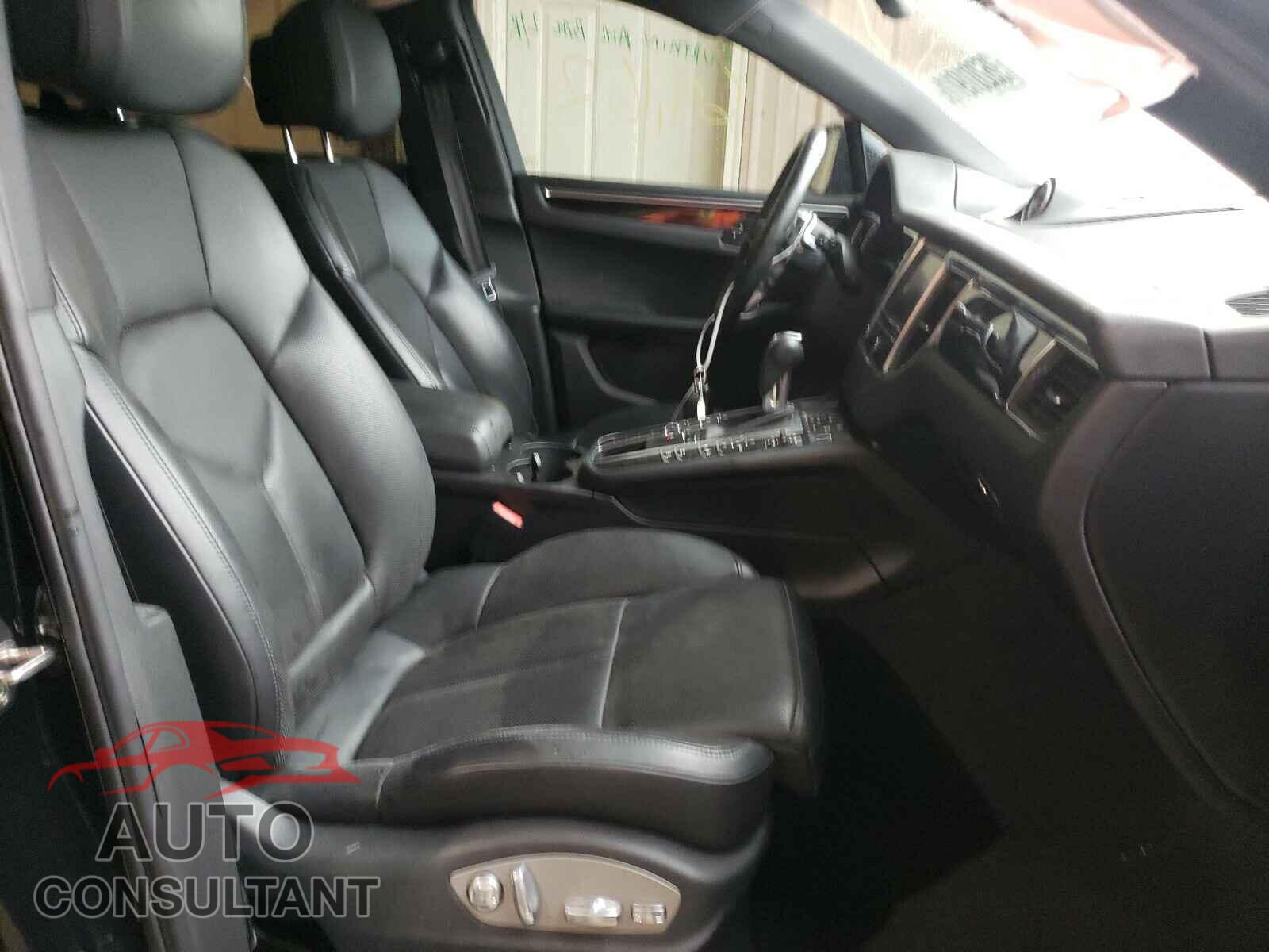 PORSCHE MACAN 2016 - WP1AB2A53GLB53502