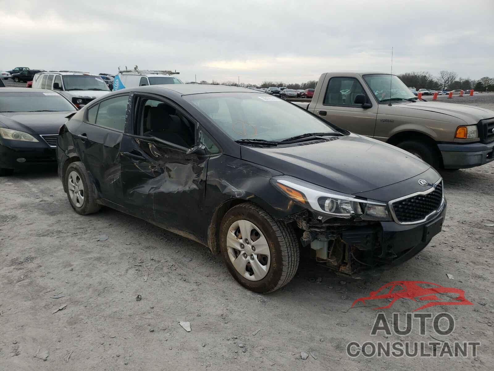 KIA FORTE 2017 - 3KPFL4A79HE025664