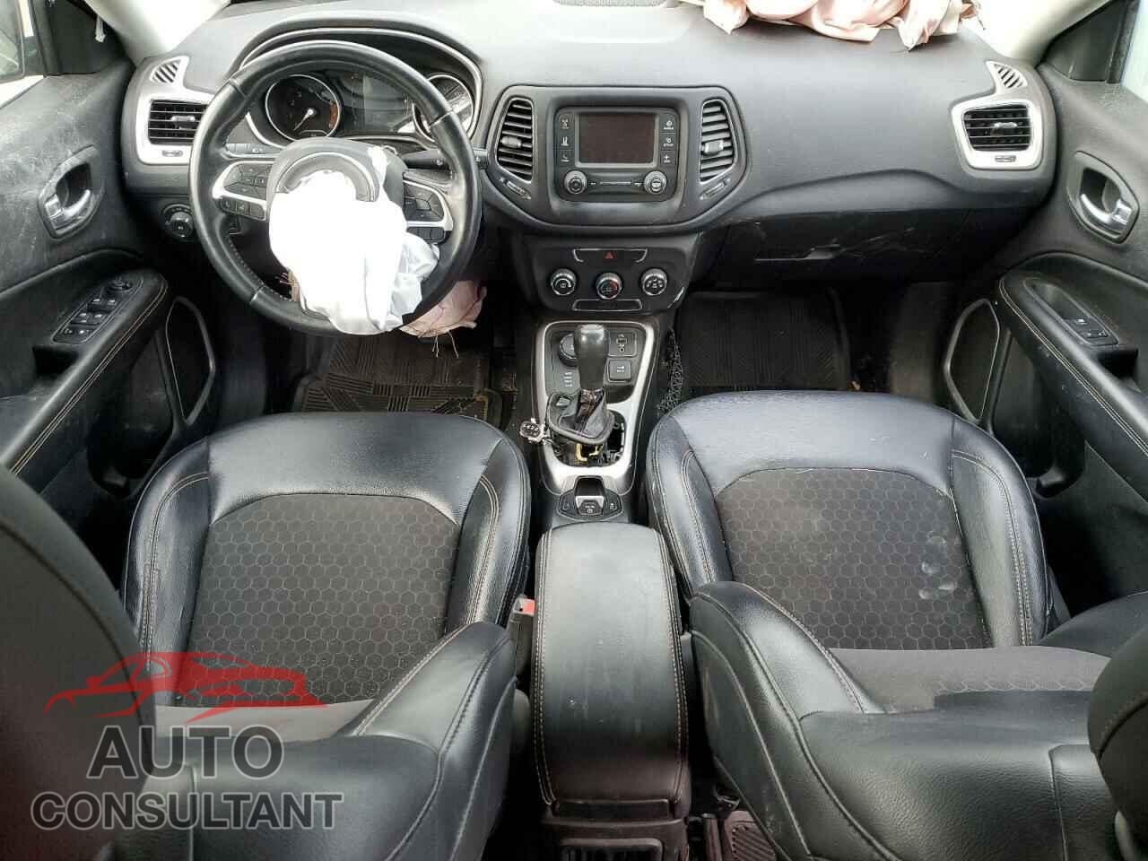 JEEP COMPASS 2017 - 3C4NJDBBXHT681470