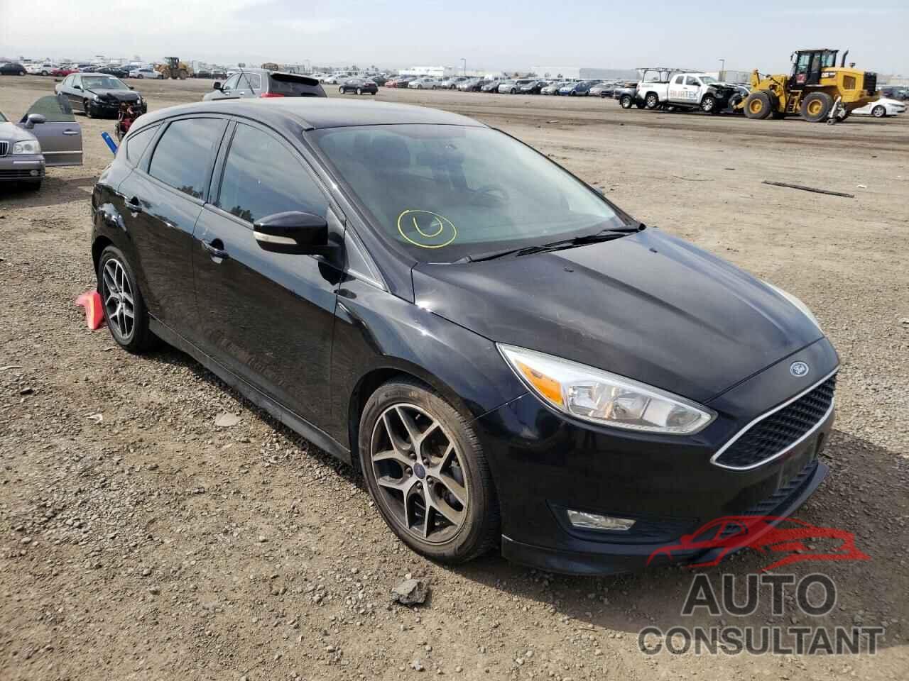 FORD FOCUS 2016 - 1FADP3K29GL319361