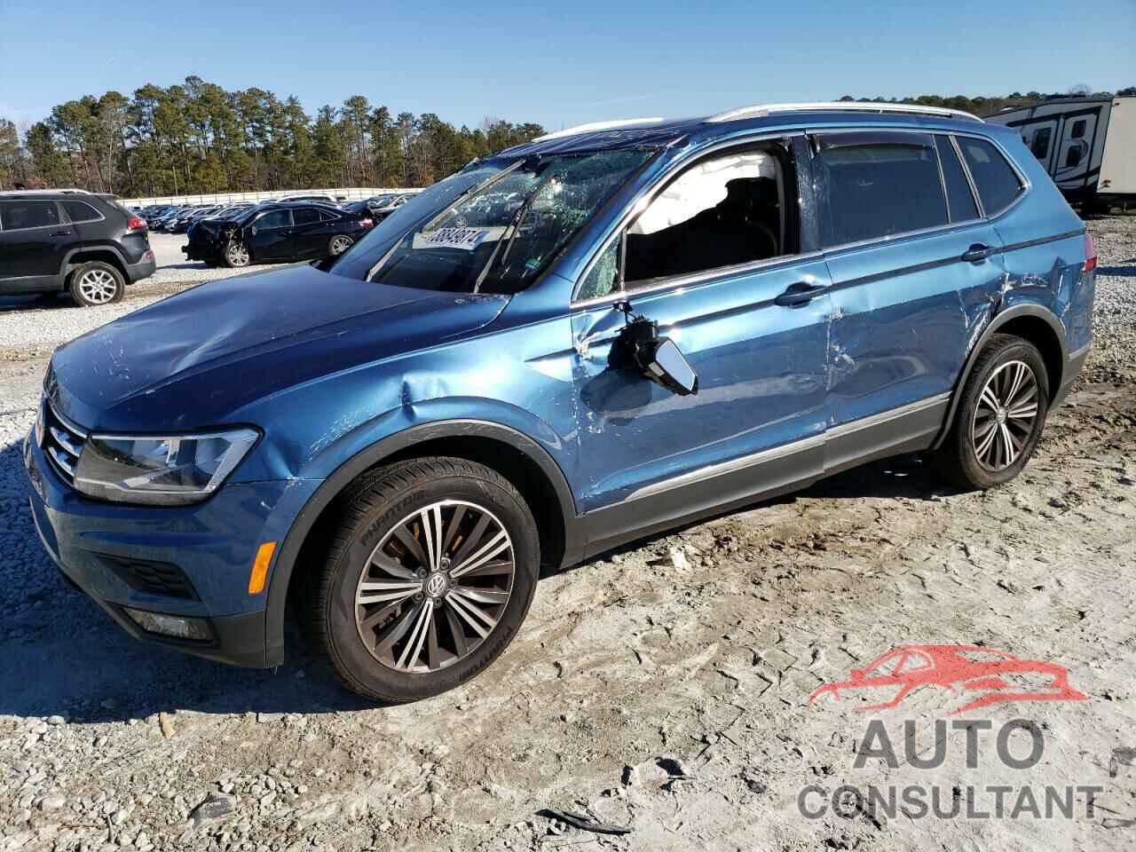 VOLKSWAGEN TIGUAN 2018 - 3VV3B7AX9JM018752