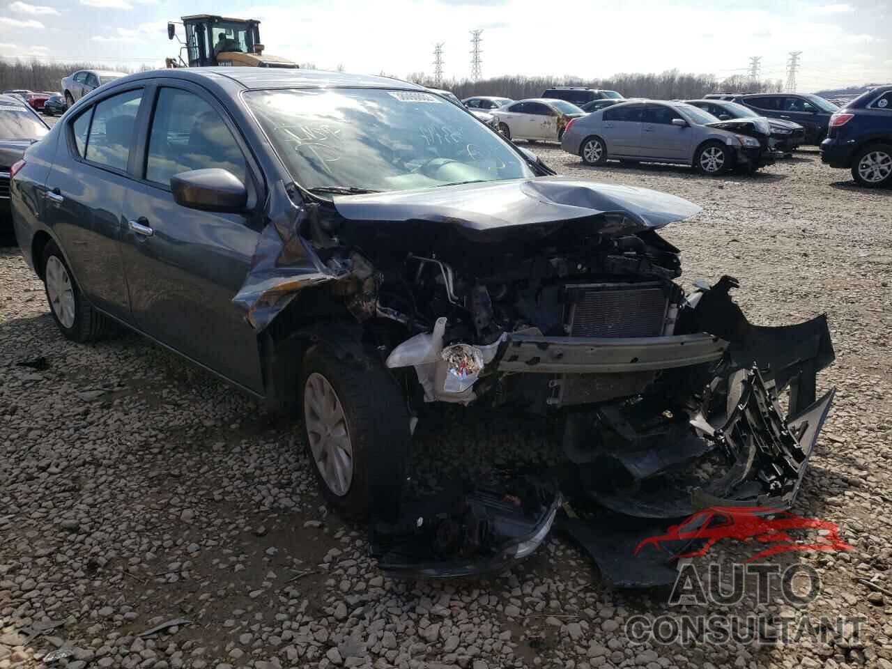 NISSAN VERSA 2019 - 3N1CN7AP8KL816711