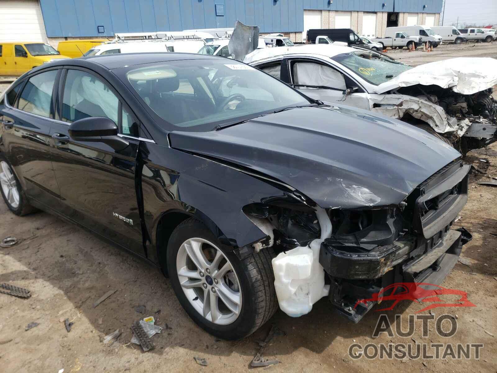 FORD FUSION 2018 - 3FA6P0LU3JR147456