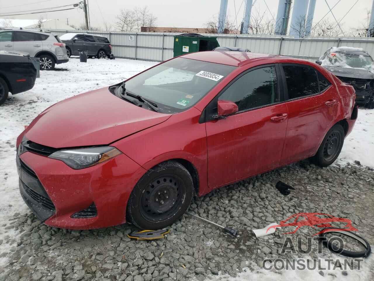 TOYOTA COROLLA 2018 - 2T1BURHE5JC981337