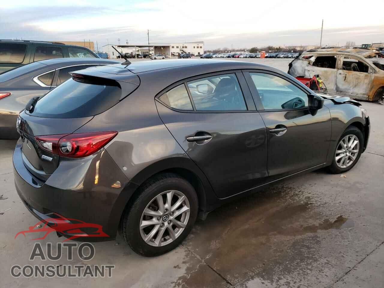 MAZDA 3 2017 - JM1BN1K75H1100935