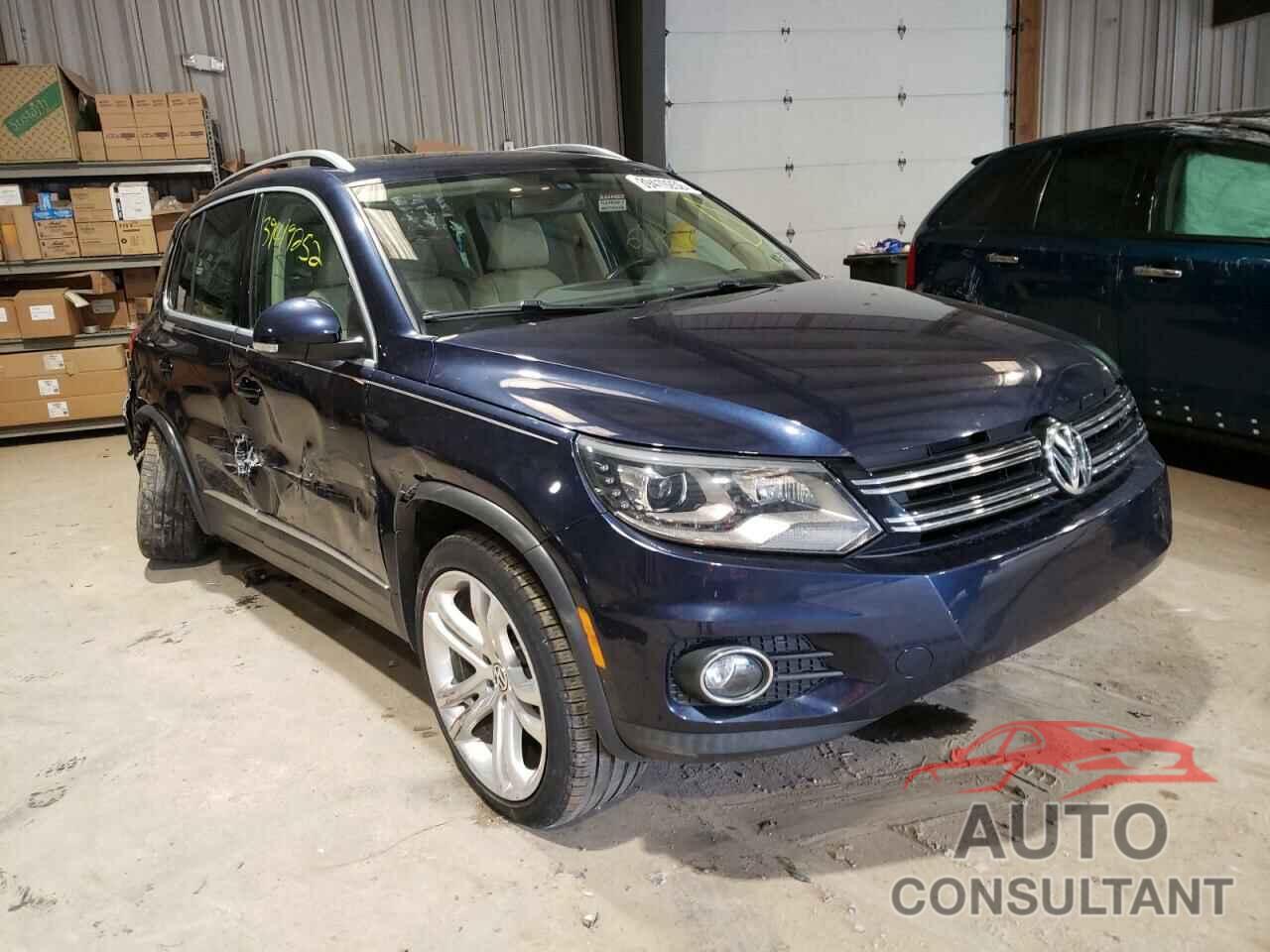 VOLKSWAGEN TIGUAN 2016 - WVGBV7AX3GW528326