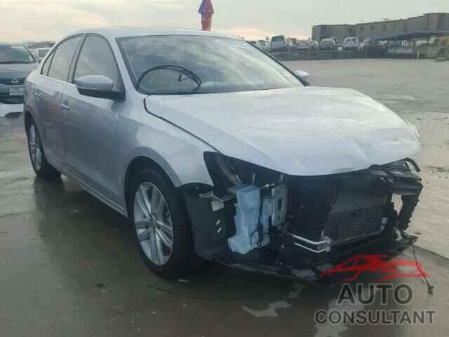 VOLKSWAGEN JETTA 2015 - 3VWL07AJ6FM237947