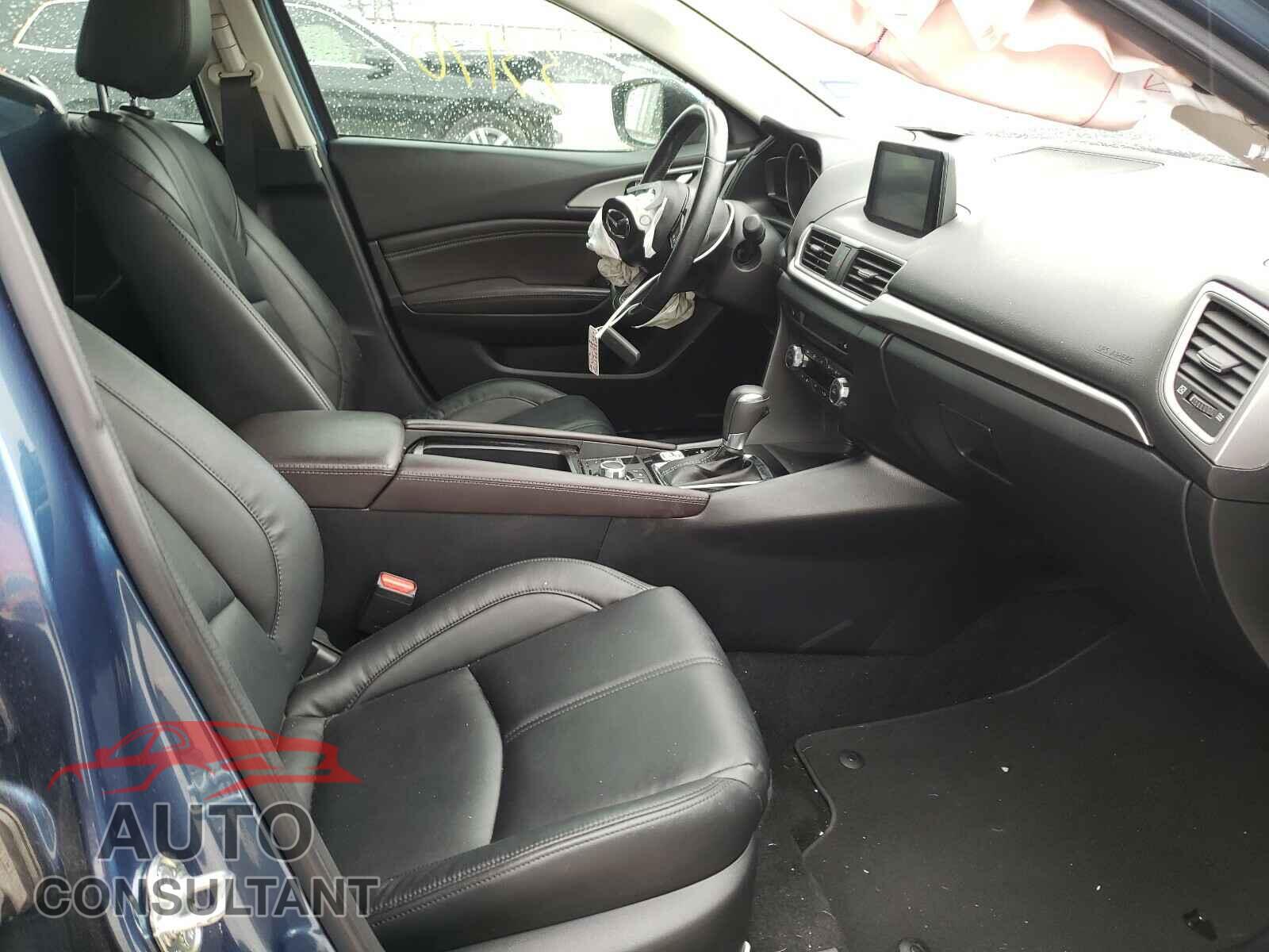 MAZDA 3 2017 - 3MZBN1V71HM115878
