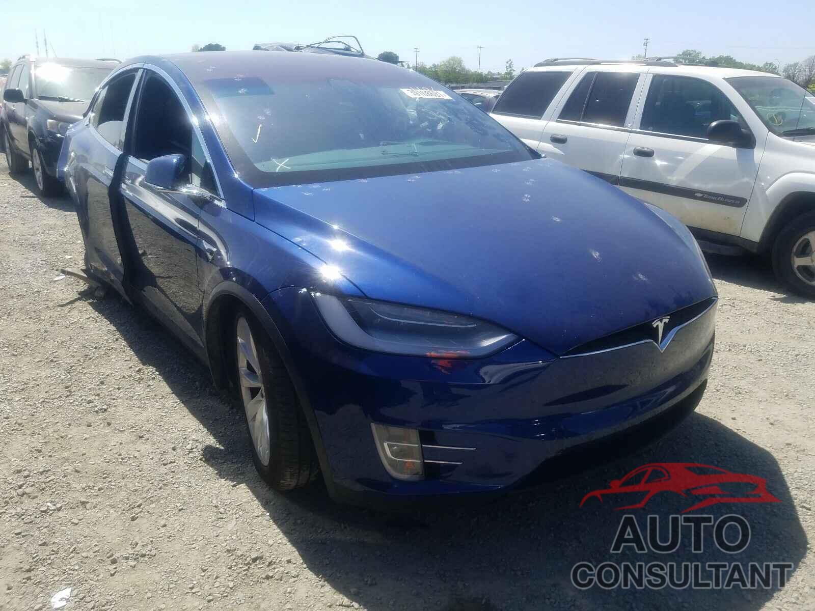 TESLA MODEL X 2020 - 5YJXCDE20LF238038