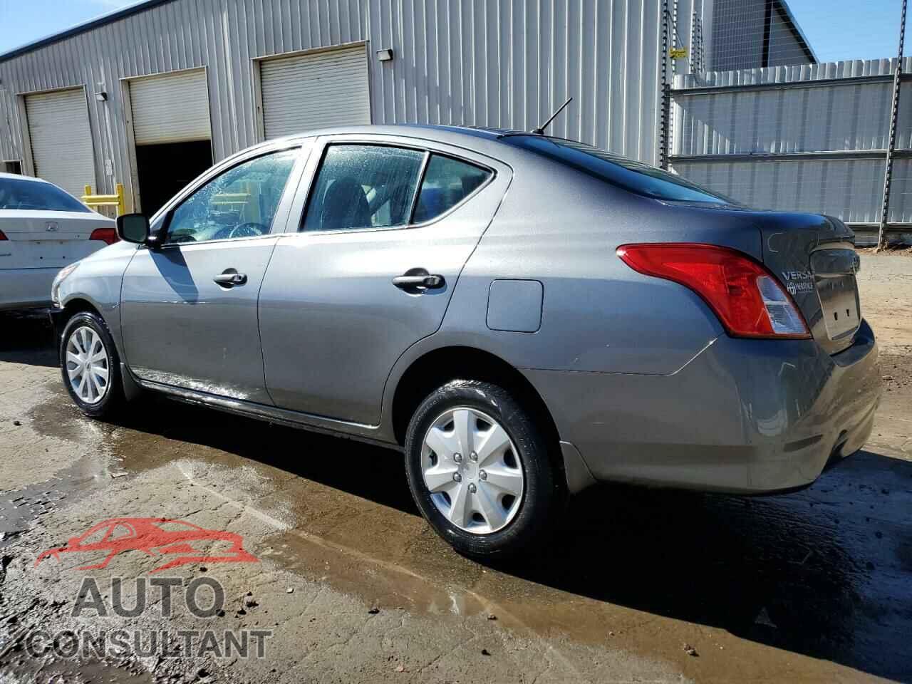 NISSAN VERSA 2017 - 3N1CN7AP3HL894063