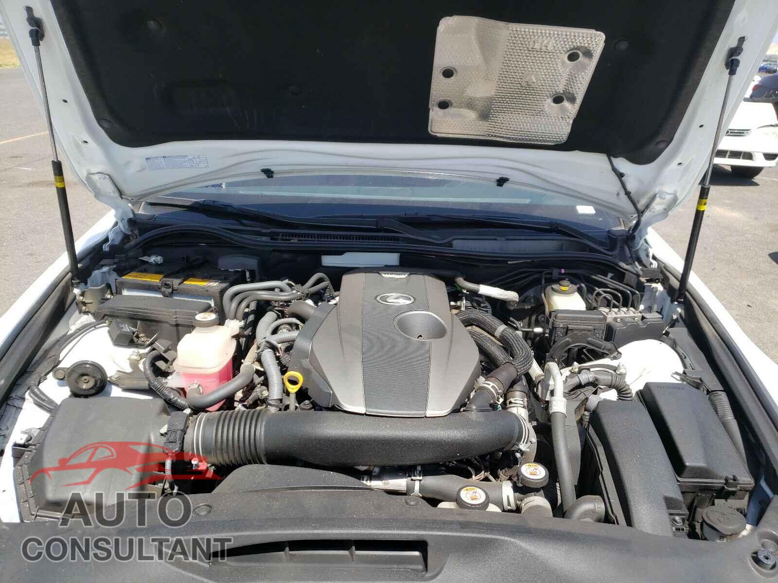 LEXUS IS 2018 - JTHBA1D29J5064368