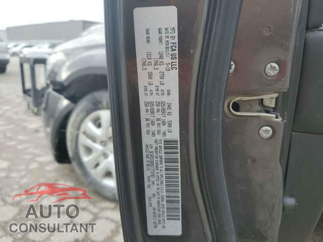 DODGE JOURNEY 2019 - 3C4PDCBB9KT773767