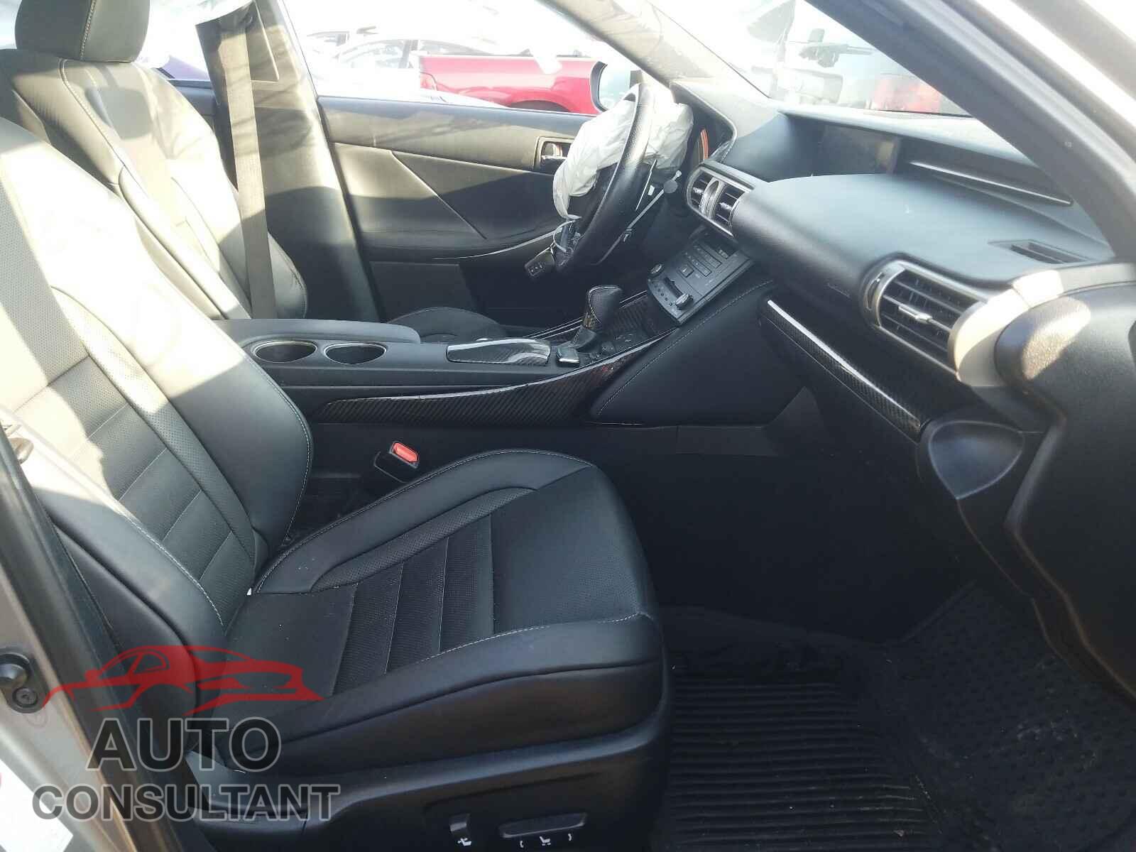 LEXUS IS 2016 - JTHCE1D22G5010671