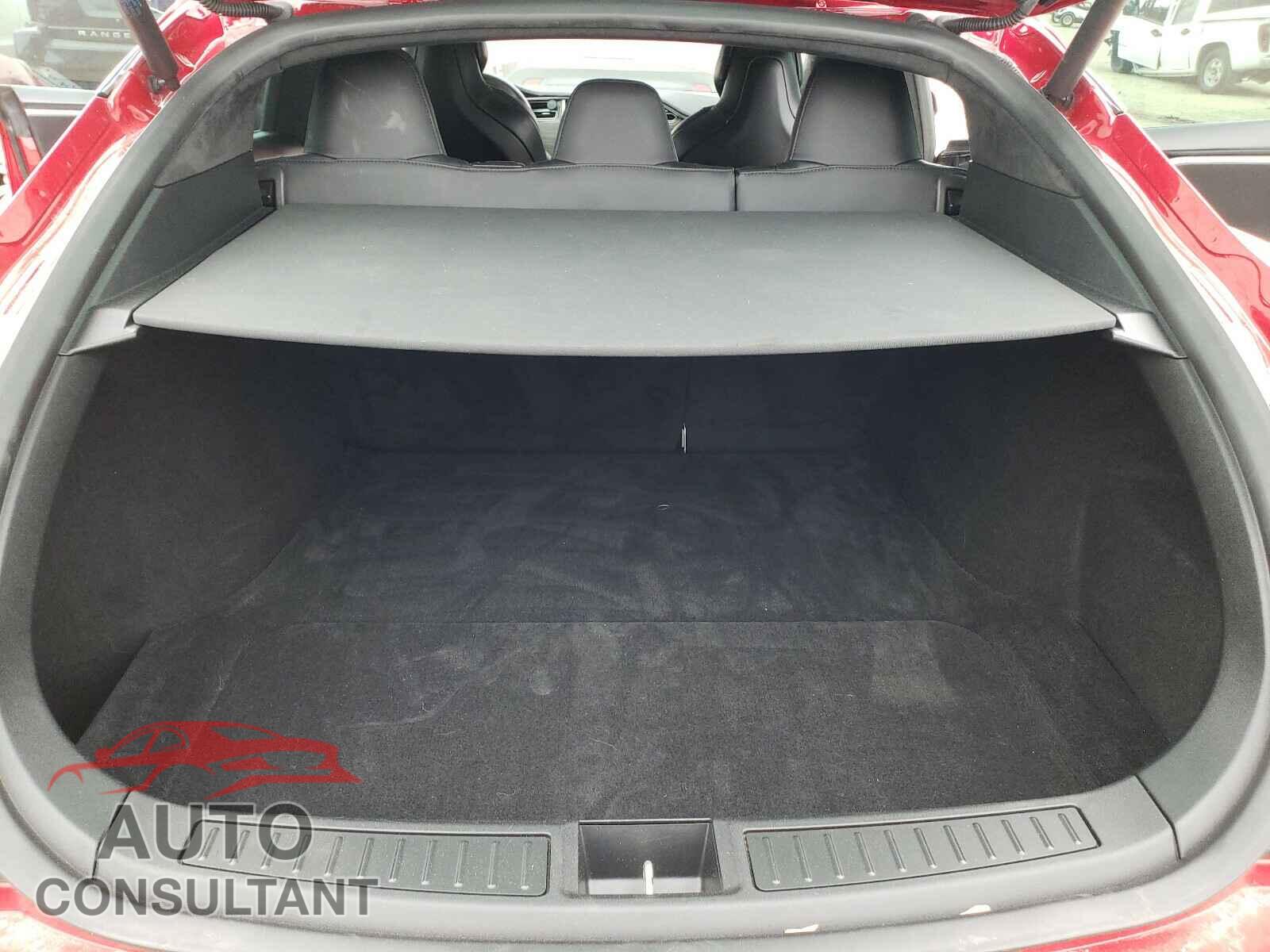 TESLA MODEL S 2016 - 5YJSA1E4XGF172815