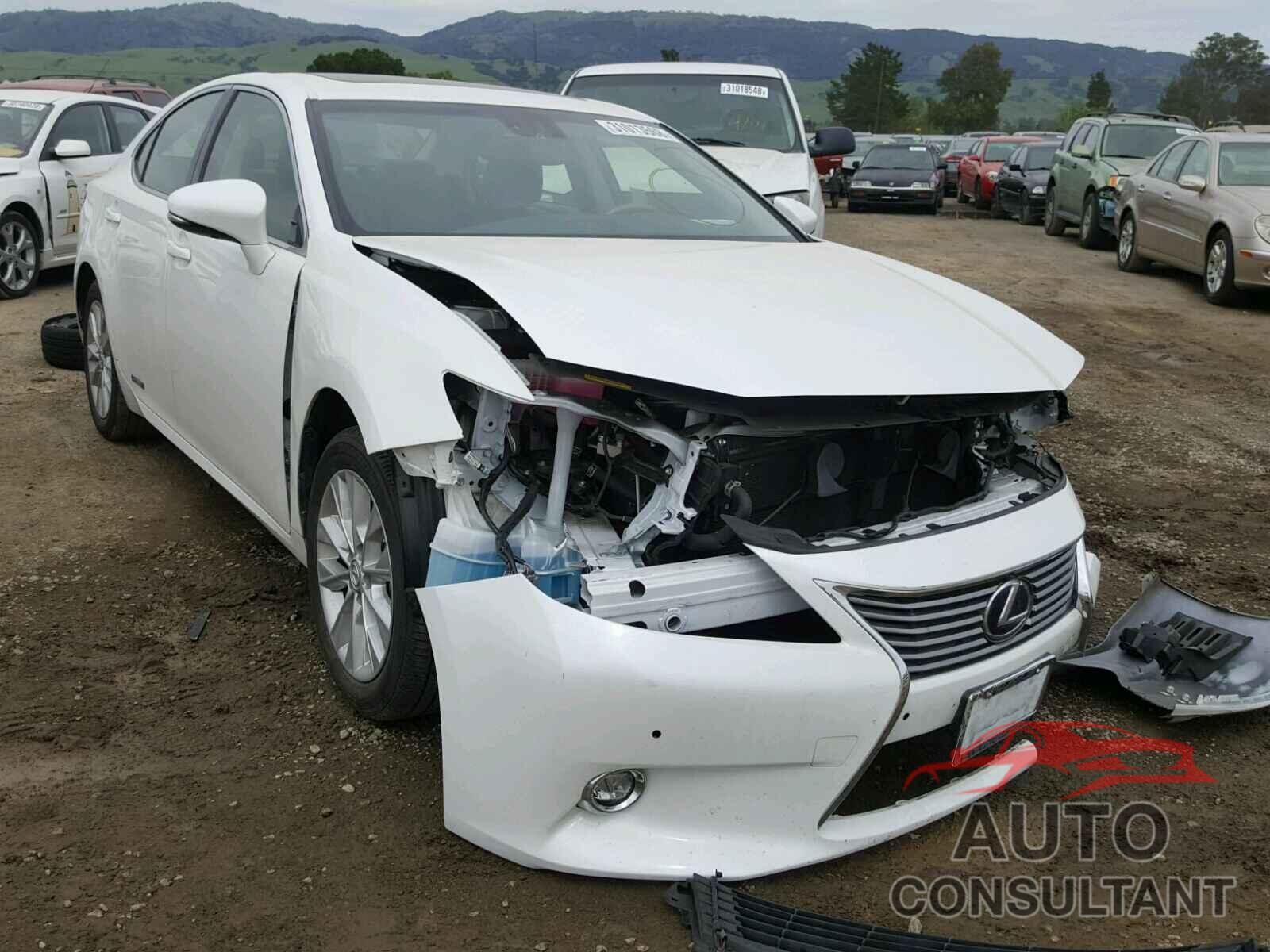 LEXUS ES300 2015 - JTHBW1GG7F2085074