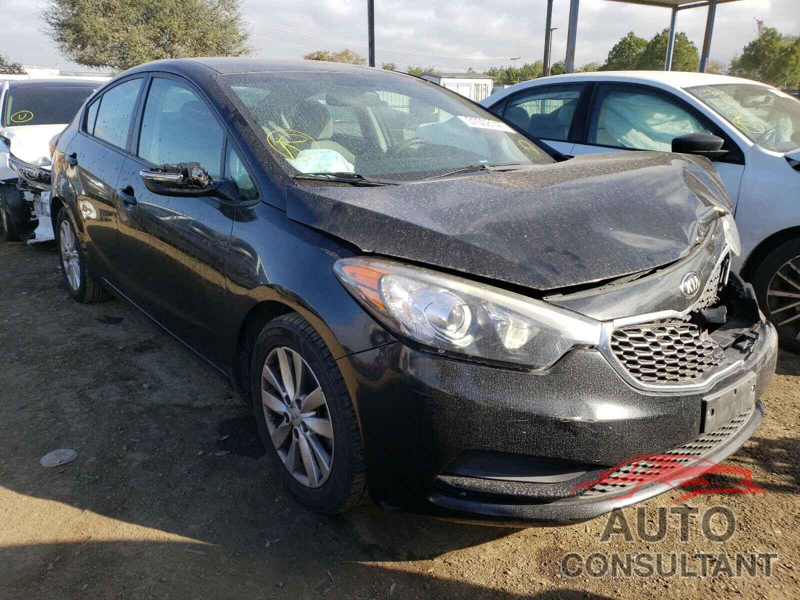KIA FORTE 2016 - 5N1DR2MM1HC609748