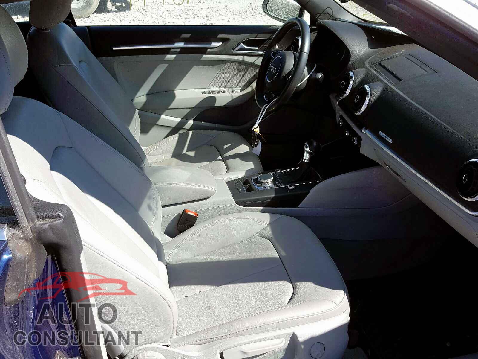 AUDI A3 2015 - WAUWFLFF8F1065605