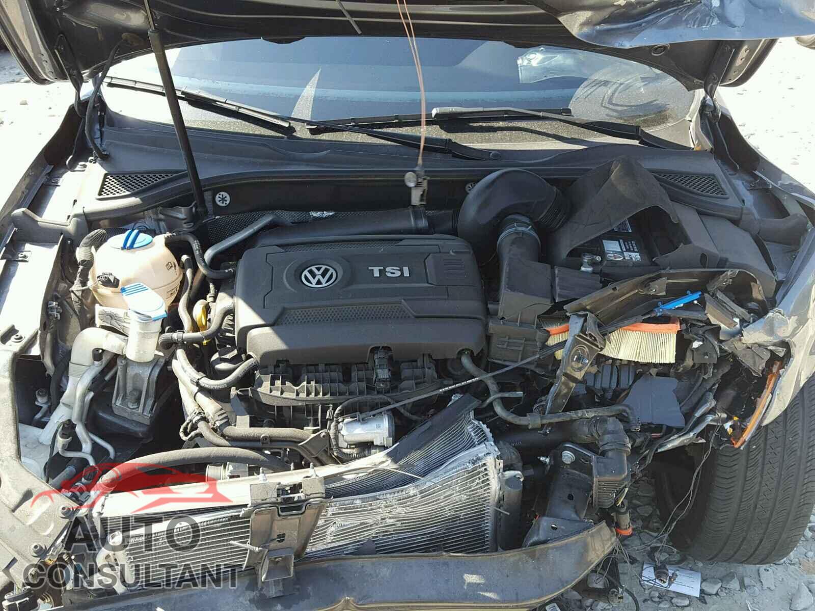 VOLKSWAGEN PASSAT 2015 - 1VWCS7A38FC123204