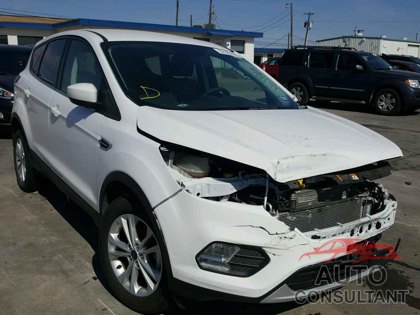 FORD ESCAPE 2017 - 1FMCU0GD0HUE37863