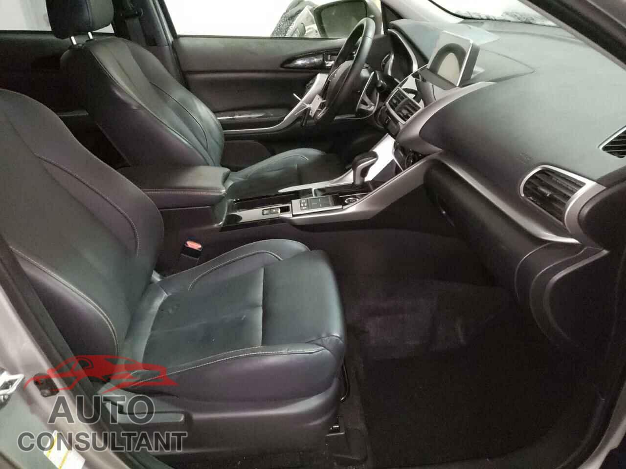 MITSUBISHI ECLIPSE 2019 - JA4AT5AA1KZ018628