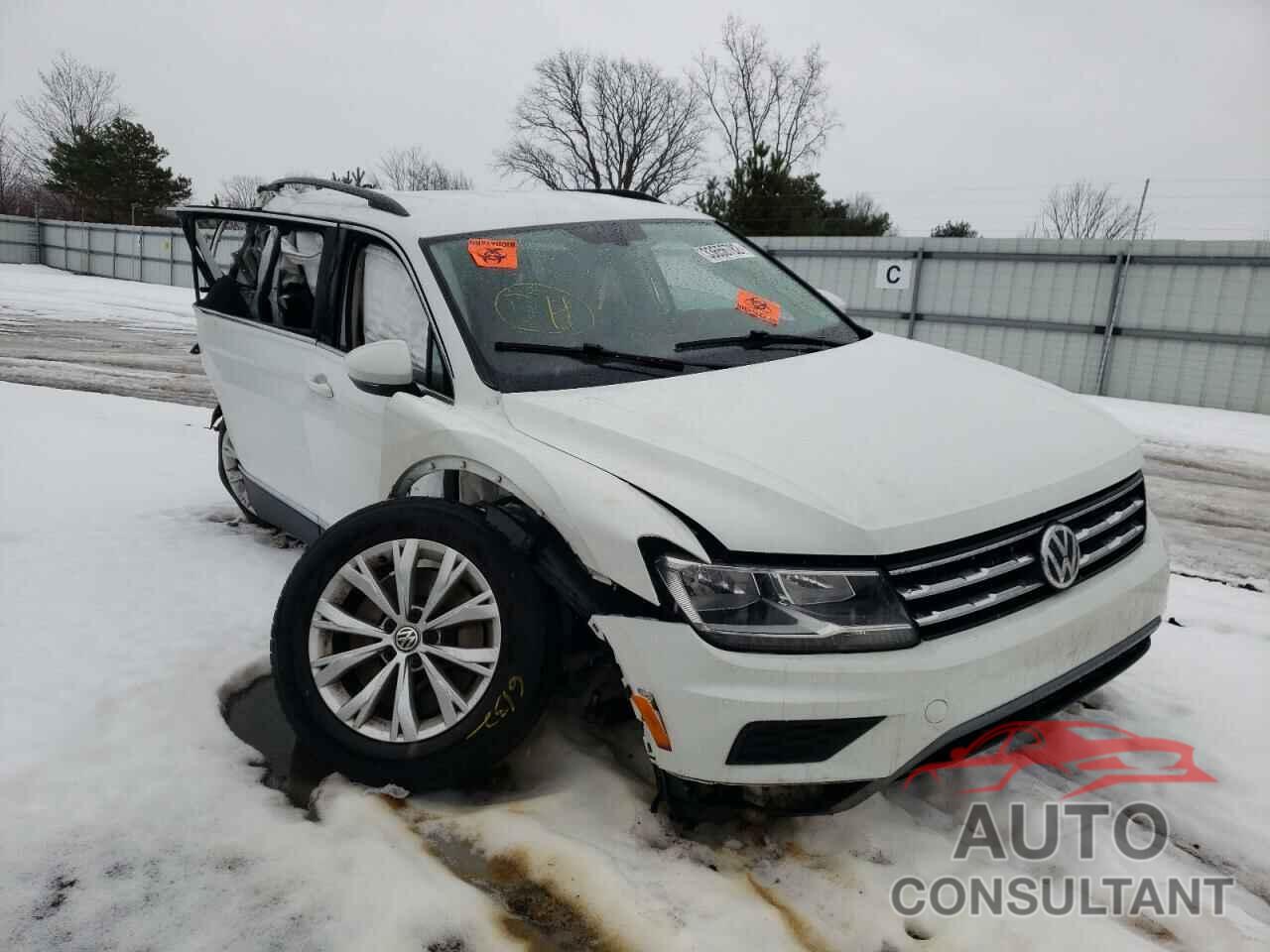 VOLKSWAGEN TIGUAN 2018 - 3VV2B7AX4JM077672