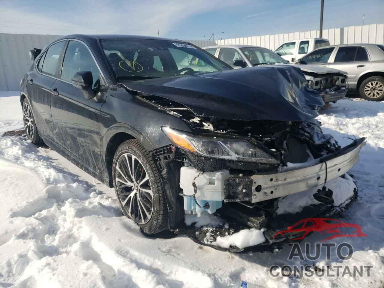 TOYOTA CAMRY 2020 - 4T1G11AK7LU330552